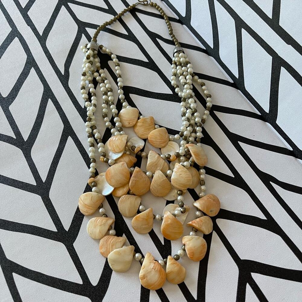 Vintage seashell and pearl necklace